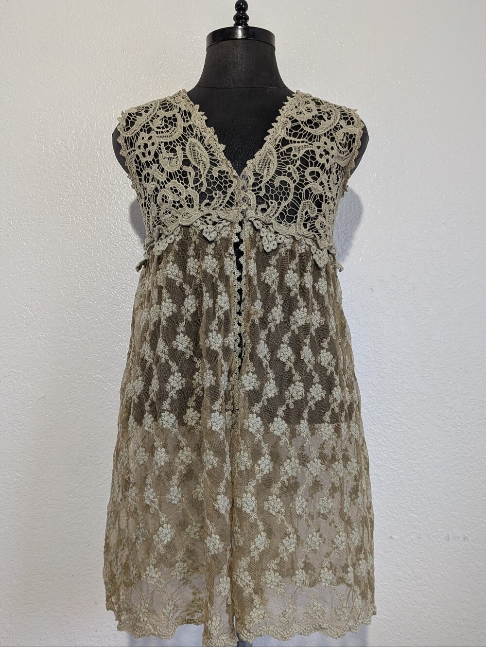Vintage Cream Lace Crochet Duster Cardigan With Front Closure